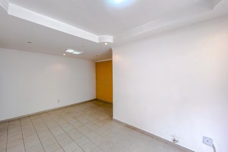 Apartamento para alugar com 76m², 2 quartos e 1 vagaSala