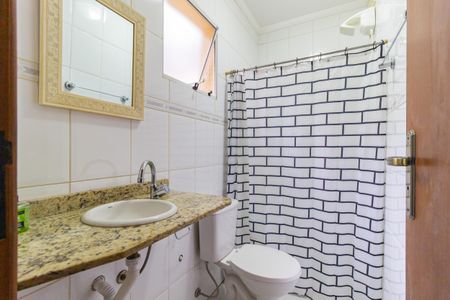 Casa para alugar com 134m², 2 quartos e 2 vagasBanheiro da Suíte 2