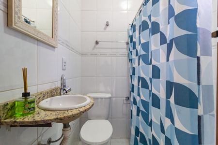 Casa para alugar com 134m², 2 quartos e 2 vagasBanheiro da Suíte 1