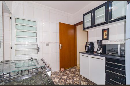 Casa para alugar com 134m², 2 quartos e 2 vagasCozinha