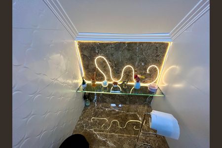 Casa à venda com 120m², 2 quartos e 2 vagasLavabo