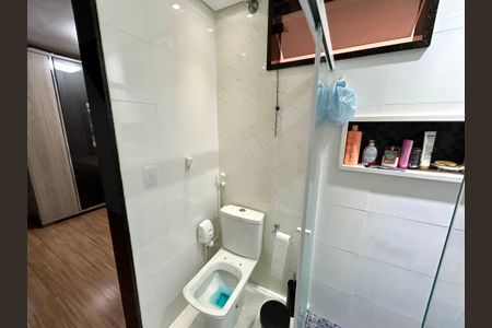 Casa à venda com 120m², 2 quartos e 2 vagasBanheiro da Suíte