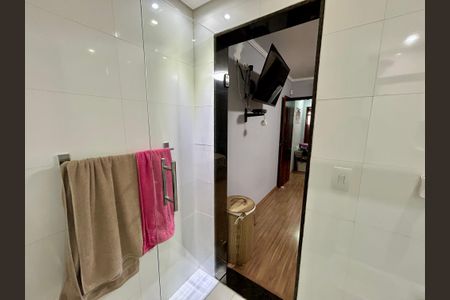 Casa à venda com 120m², 2 quartos e 2 vagasBanheiro da Suíte