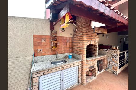 Casa à venda com 120m², 2 quartos e 2 vagasÁrea Externa