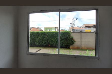 Sala- Vista de apartamento para alugar com 2 quartos, 49m² em Jardim das Oliveiras, São Paulo