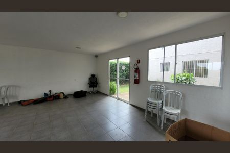 Apartamento para alugar com 49m², 2 quartos e sem vagaÁrea comum - Salão de festas