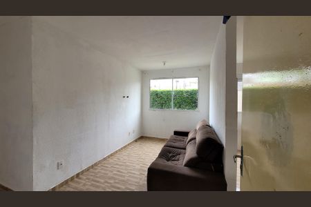 Sala de apartamento para alugar com 2 quartos, 49m² em Jardim das Oliveiras, São Paulo
