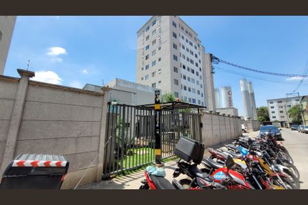 Apartamento para alugar com 49m², 2 quartos e sem vagaFachada e portaria