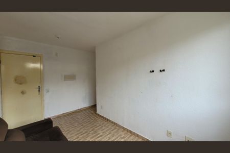 Sala de apartamento para alugar com 2 quartos, 49m² em Jardim das Oliveiras, São Paulo