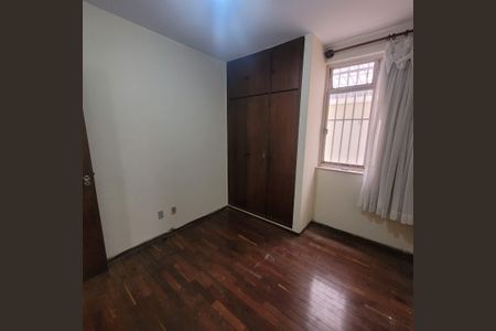 Quarto 2 de apartamento à venda com 3 quartos, 85m² em Santo Antônio, Belo Horizonte