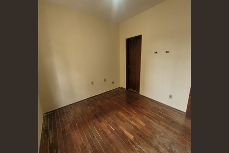 Apartamento à venda com 85m², 3 quartos e 2 vagas Apartamento à venda com 85m², 3 quartos e 2 vagasSuíte