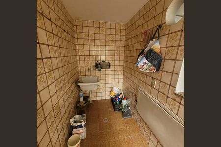 Apartamento à venda com 85m², 3 quartos e 2 vagas Apartamento à venda com 85m², 3 quartos e 2 vagasÁrea de Serviço