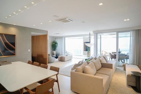 Apartamento à venda com 520m², 4 quartos e 5 vagasSala