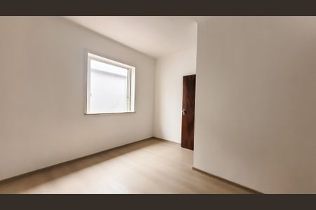 Casa à venda com 286m², 3 quartos e 2 vagas Casa à venda com 286m², 3 quartos e 2 vagasSuíte