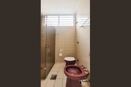 Casa à venda com 286m², 3 quartos e 2 vagas Casa à venda com 286m², 3 quartos e 2 vagasBanheiro Social