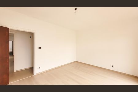 Casa à venda com 286m², 3 quartos e 2 vagas Casa à venda com 286m², 3 quartos e 2 vagasQuarto 4