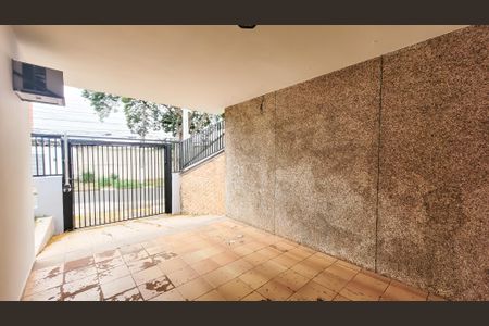Casa à venda com 286m², 3 quartos e 2 vagas Casa à venda com 286m², 3 quartos e 2 vagasGaragem