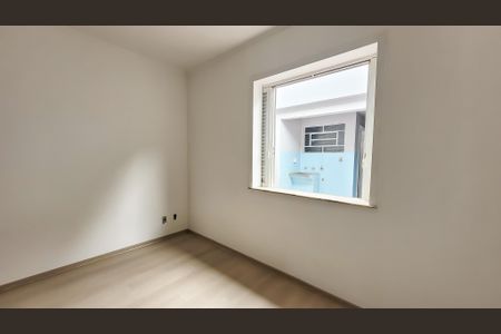 Casa à venda com 286m², 3 quartos e 2 vagas Casa à venda com 286m², 3 quartos e 2 vagasSuíte