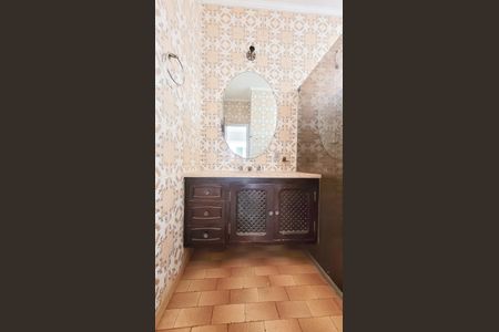 Casa à venda com 286m², 3 quartos e 2 vagas Casa à venda com 286m², 3 quartos e 2 vagasBanheiro da Suíte