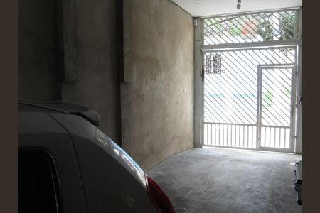 Casa à venda com 217m², 2 quartos e 4 vagasGaragem