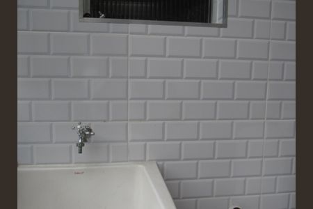 Casa à venda com 217m², 2 quartos e 4 vagasÁrea de Serviço