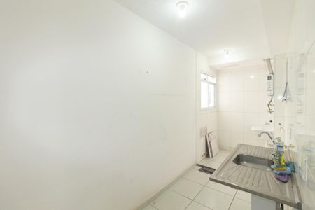 Apartamento para alugar com 48m², 2 quartos e sem vagaCozinha e Área de Serviço