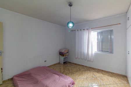 Casa para alugar com 206m², 2 quartos e 2 vagas Casa para alugar com 206m², 2 quartos e 2 vagasQuarto 1