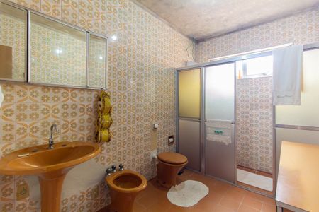 Casa para alugar com 206m², 2 quartos e 2 vagas Casa para alugar com 206m², 2 quartos e 2 vagasBanheiro