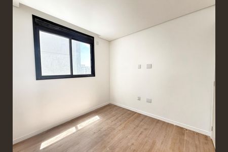 Apartamento à venda com 192m², 4 quartos e 2 vagasQuarto 2