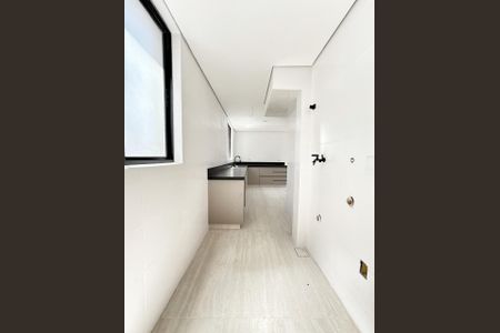 Apartamento à venda com 192m², 4 quartos e 2 vagasCozinha