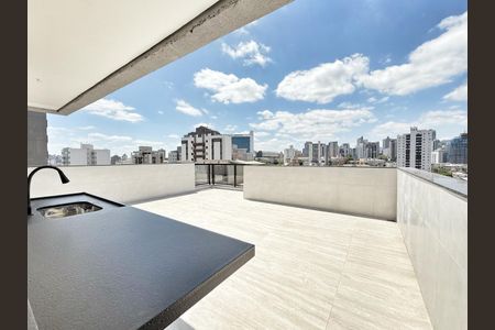 Apartamento à venda com 192m², 4 quartos e 2 vagasCobertura