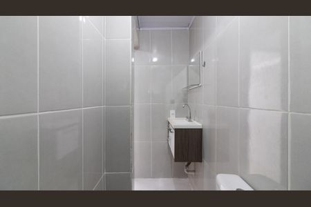 Banheiro social de apartamento para alugar com 1 quarto, 35m² em Vila Rui Barbosa, São Paulo
