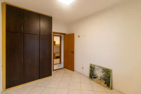 Apartamento para alugar com 136m², 3 quartos e 2 vagasQuarto 2