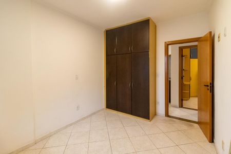 Apartamento para alugar com 136m², 3 quartos e 2 vagasQuarto 2
