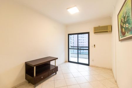 Apartamento para alugar com 136m², 3 quartos e 2 vagasSala