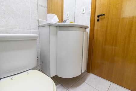 Apartamento para alugar com 136m², 3 quartos e 2 vagasBanheiro Social