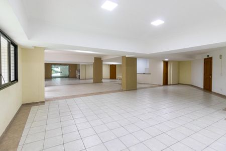 Apartamento para alugar com 136m², 3 quartos e 2 vagasÁrea comum