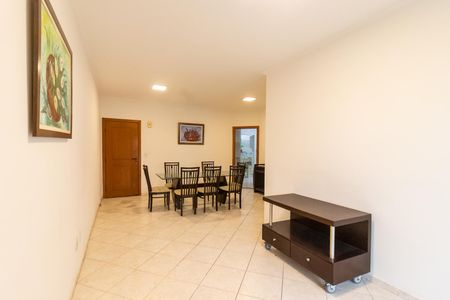 Apartamento para alugar com 136m², 3 quartos e 2 vagasSala