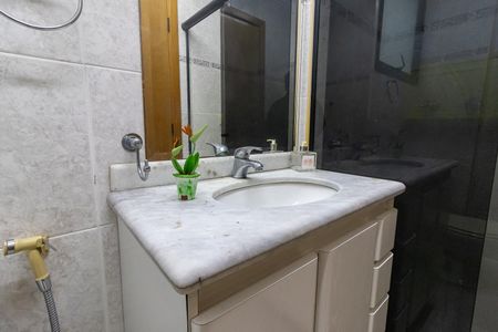 Apartamento para alugar com 136m², 3 quartos e 2 vagasBanheiro Suíte 