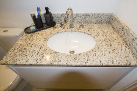 Apartamento à venda com 84m², 3 quartos e 1 vagaBanheiro da Suíte