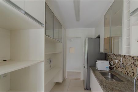 Apartamento à venda com 86m², 3 quartos e 2 vagasCozinha