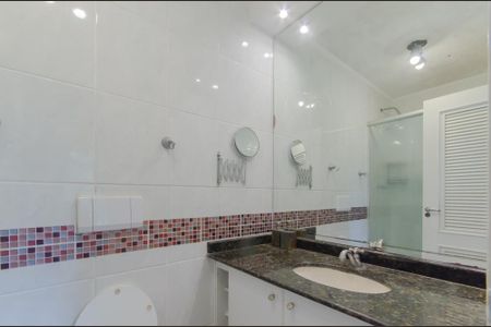 Apartamento à venda com 86m², 3 quartos e 2 vagasBanheiro da Suíte