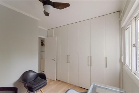Apartamento à venda com 86m², 3 quartos e 2 vagasQuarto 2