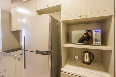Cozinha de kitnet/studio à venda com 1 quarto, 30m² em Santo Amaro, São Paulo