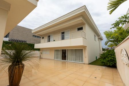 Casa de condomínio à venda com 482m², 5 quartos e 4 vagasÁrea Externa