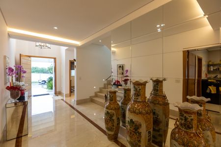 Casa de condomínio à venda com 482m², 5 quartos e 4 vagasSala