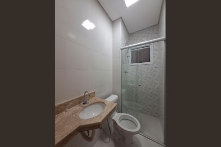 Banheiro de apartamento para alugar com 1 quarto, 31m² em Vila Guilherme, São Paulo