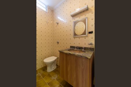 Banheiro de casa de condomínio para alugar com 1 quarto, 40m² em Chácara Belenzinho, São Paulo