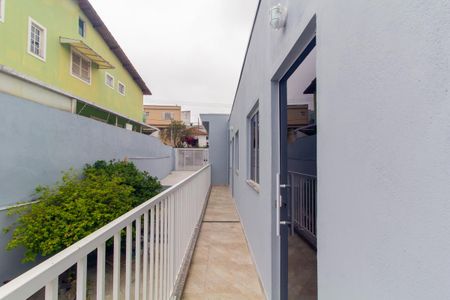 Casa de condomínio para alugar com 25m², 1 quarto e sem vaga Casa de condomínio para alugar com 25m², 1 quarto e sem vagaVaranda