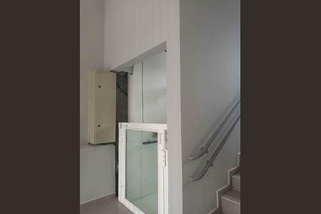 Apartamento para alugar com 32m², 2 quartos e sem vaga Apartamento para alugar com 32m², 2 quartos e sem vagaAcessibilidade